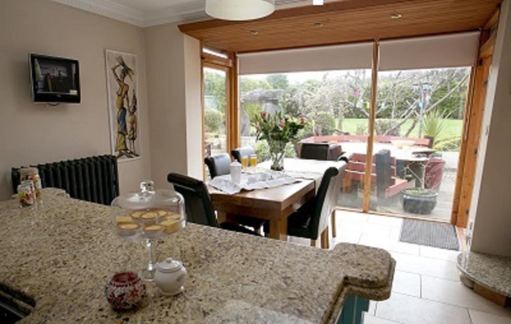 San Juan B&B Cloghran Bagian luar foto